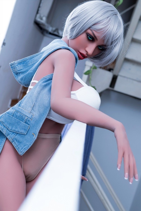 WM Dolls 148cm L - Elaina WM Dolls 148cm L - Elaina